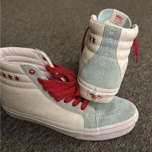 Vans Sk8-Hi High Top Sneakers in Windy City Chicago Edition